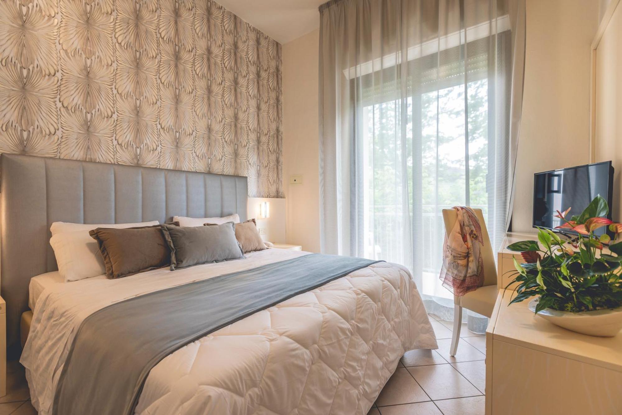 Hotel Athena Cervia Kültér fotó