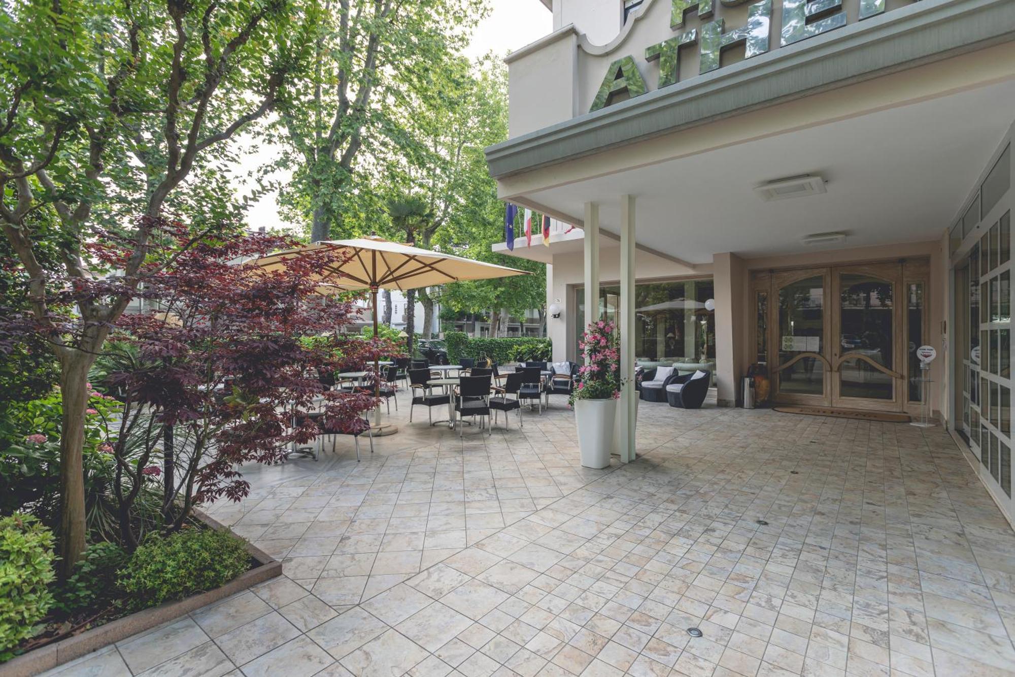 Hotel Athena Cervia Kültér fotó