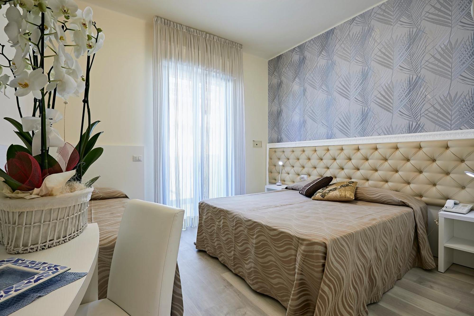 Hotel Athena Cervia Kültér fotó